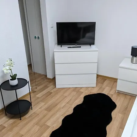 Innenstadtwohnung Fuer Monteure Und Berufsreisende شقة ميلدورف