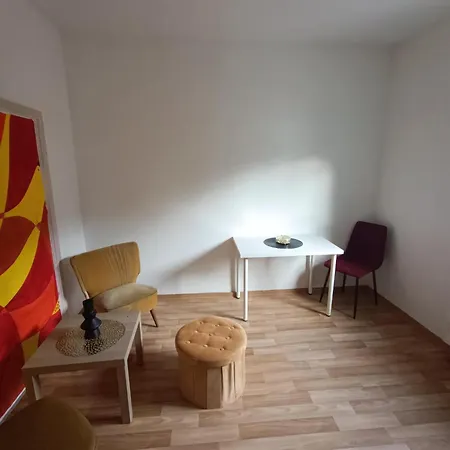 Innenstadtwohnung Fuer Monteure Und Berufsreisende * ميلدورف