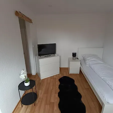 Innenstadtwohnung Fuer Monteure Und Berufsreisende Meldorf